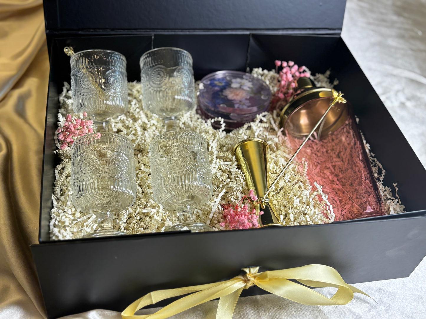 Blush & Bloom Cocktail Box