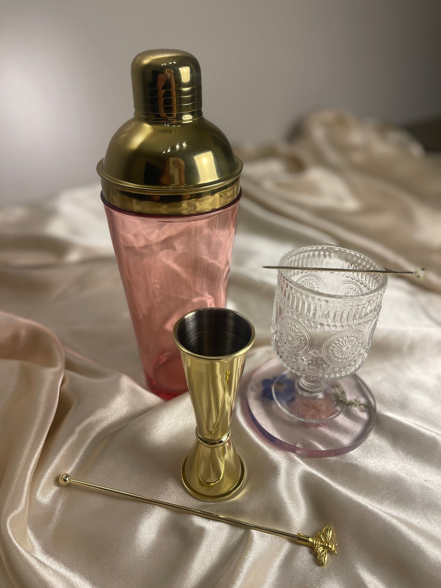 Blush & Bloom Cocktail Box